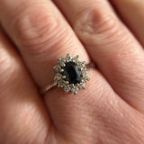 VINTAGE 9CT WHITE GOLD SAPPHIRE & CUBIC ZIRCONIA RING