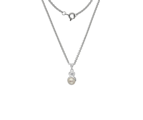 SILVER CUBIC ZIRCONIA AND FRESHWATER PEARL PENDANT NECKLACE