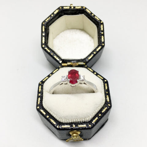 18CT WHITE GOLD RUBY & DIAMOND 3-STONE RING